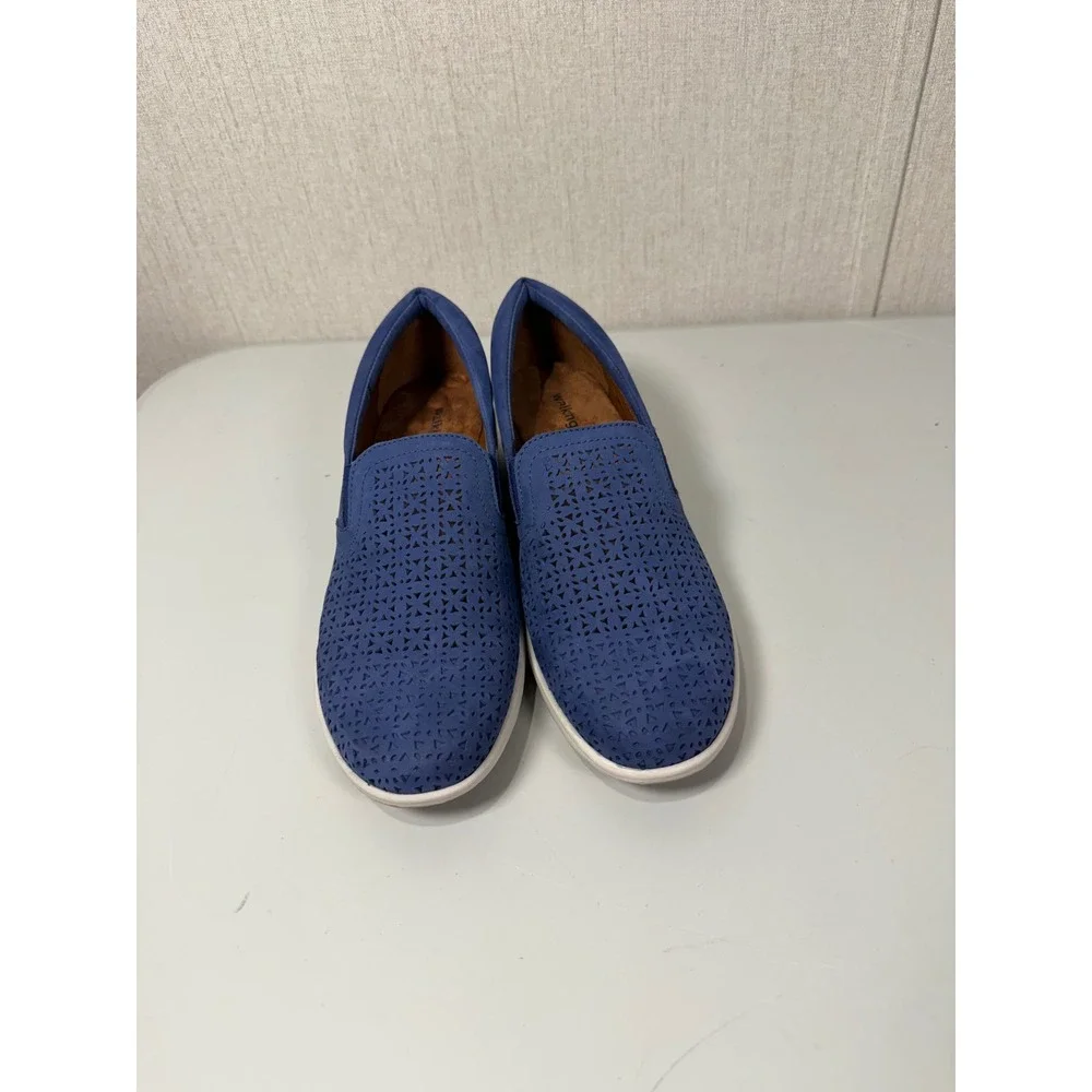 Walking Cradles Womens Blue Laser Cut Leather Slip On‎ Loafers Size 9.5 S Slim